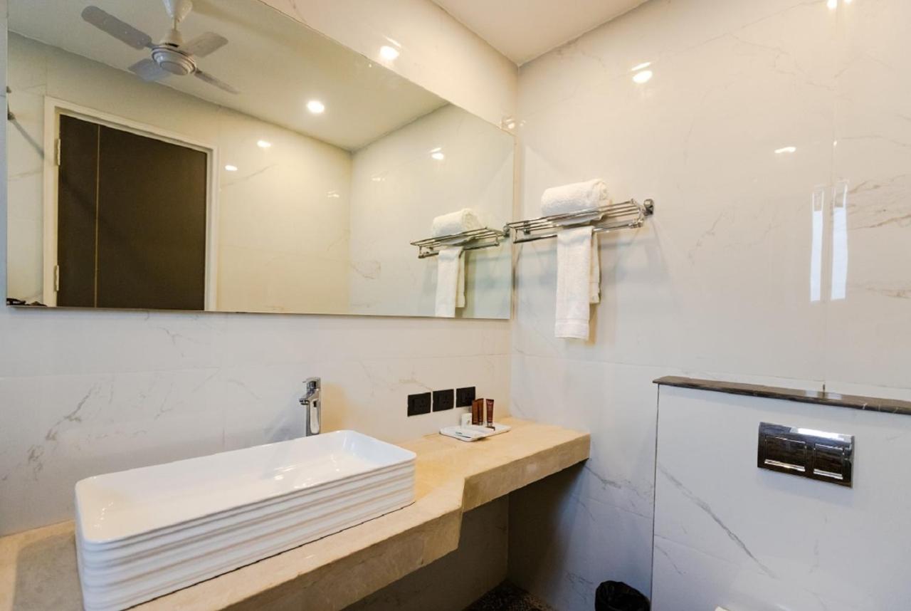Mayur By Roomsinc Delhi New Delhi Exteriör bild
